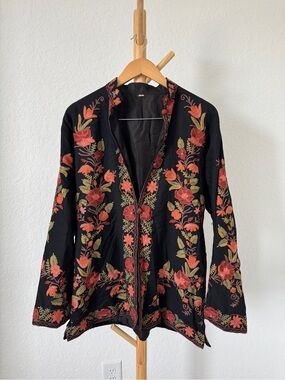 Vintage Floral Embroidered Black Jacket